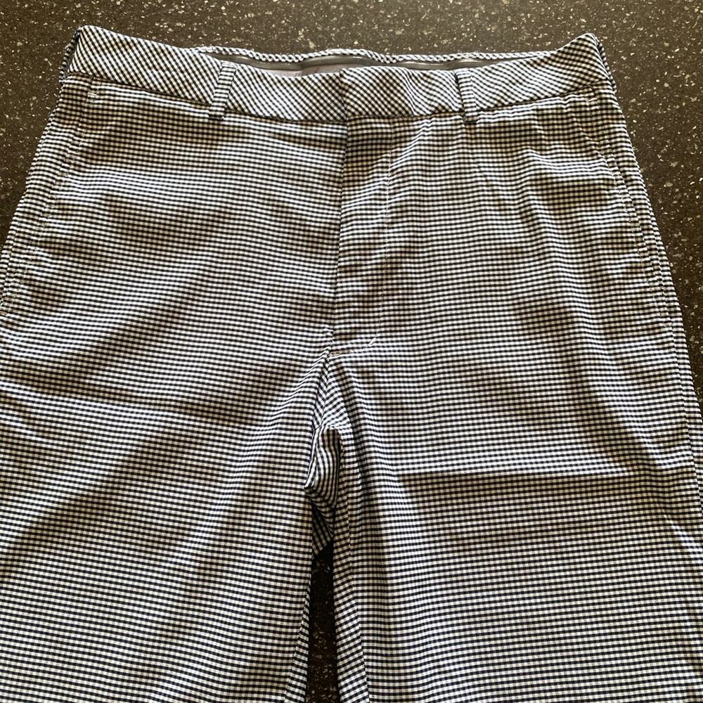 Walter Hagen Black & White Plaid Men's Golf Bermuda Style Stretch Shorts 32.